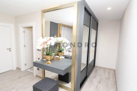 Apartment for sale in Beylikduezue, Istanbul, Turkey, 3 bedrooms, 179m2, No. 152783 – photo 10