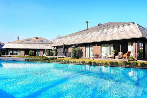 3+1 Villa  i Istanbul, Tyrkiet Nr. 131173