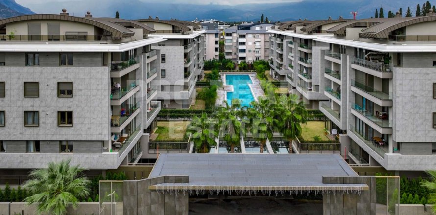 Penthouse  in Konyaalti, Antalya, Turkey No. 192300