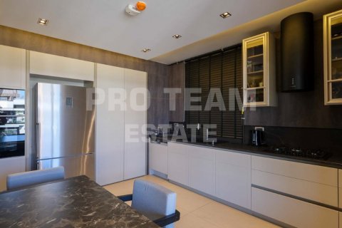 Penthouse for sale  in Konyaalti, Antalya, Turkey, 230m2, No. 192300 – photo 12
