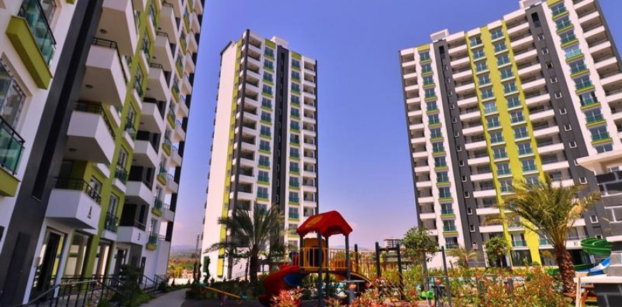 2+1 Apartment in Mersin, Turkey No. 123132