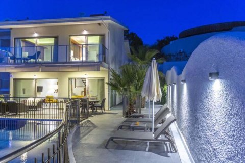 3+1 Villa i Fethiye, Mugla, Tyrkia Nr. 142630 - 9