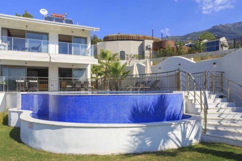 3+1 Villa i Fethiye, Mugla, Tyrkia Nr. 142630 - 2
