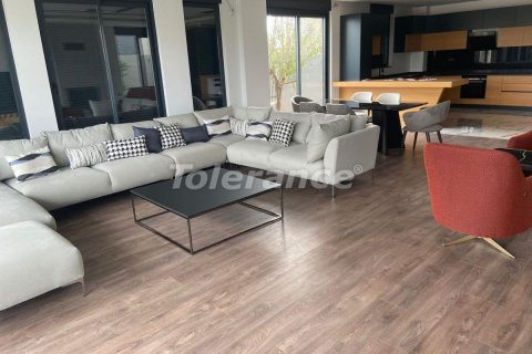 Villa for sale in Antalya, Turkey, 5 bedrooms, 240m2, No. 184874 – photo 6