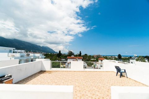 Продажа квартиры  в Алсанджаке, Гирне, Северный Кипр 3 комн., 70м2, №211145 – фото 15