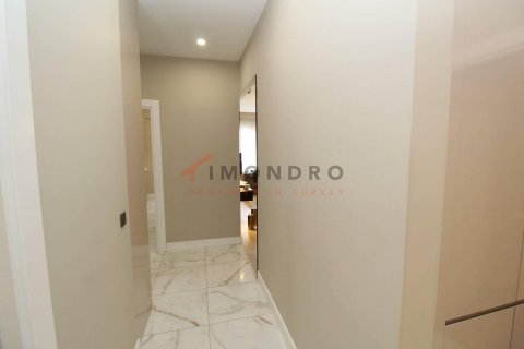 Продажа квартиры  в Багджыларе, Стамбуле, Турция 3+1, 181м2, №152097 – фото 11