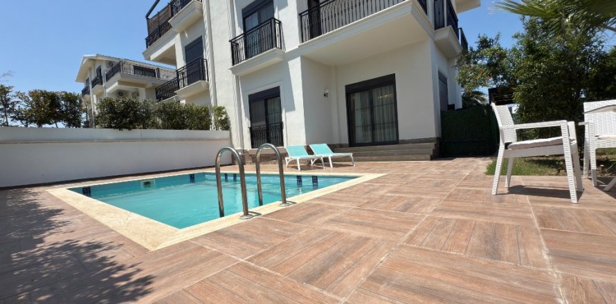 4+1 Villa i Serik, Antalya, Tyrkia Nr. 211344