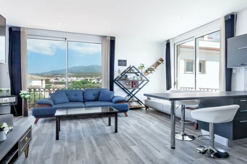 Продажа квартиры в Эсентепе, Гирне, Северный Кипр 2+1, 75м2, №153522 – фото 2