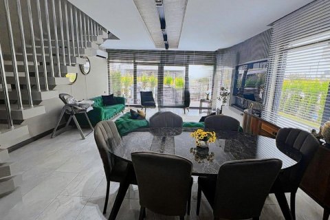 Продажа виллы  в Дёшемеалты, Анталье, Турция 5+1, 200м2, №211770 – фото 13
