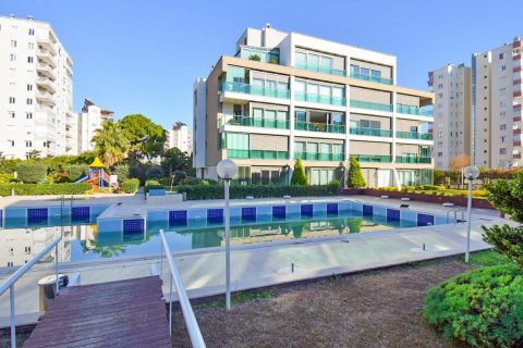 Apartment for sale in Muratpasa, Antalya, Turkey, 2 bedrooms, 130m2, No. 211775 – photo 2
