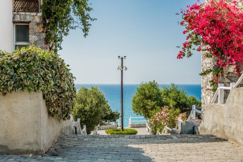 Daire Bahçeli, Girne, №210542
