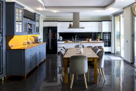 Продажа квартиры в Оба, Анталье, Турция 3+1, 165м2, №147298 – фото 16