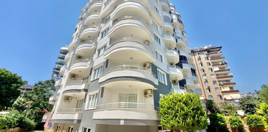 Apartment in Tosmur, Alanya, Antalya, Turkey No. 191776