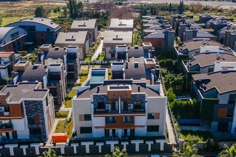 ویلا در  Antalya ، ترکیه 4 خوابه ، 240 متر مربع.  شماره 184409