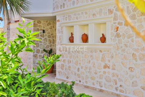 5+1 Villa  i Kas, Antalya, Tyrkia Nr. 193853 - 20