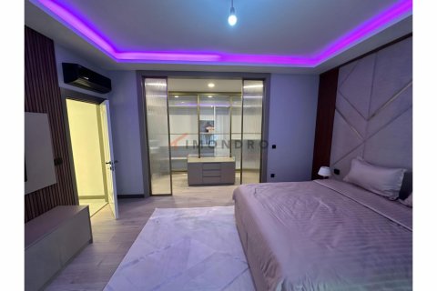 Apartment for sale  in Üsküdar, Istanbul, Turkey, 6 bedrooms, 284m2, No. 206965 – photo 19