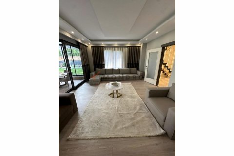 Apartment for sale  in Üsküdar, Istanbul, Turkey, 6 bedrooms, 284m2, No. 206965 – photo 18