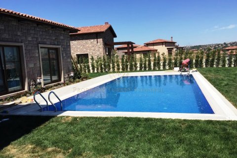Villa 3+1 İstanbul, Türkiye №131227 - 4