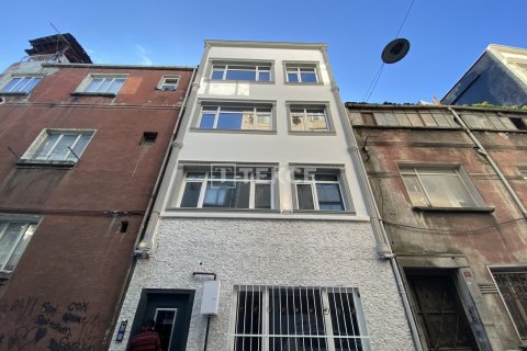 ویلا در  Istanbul ، ترکیه 5 خوابه ، 250 متر مربع.  شماره 113566