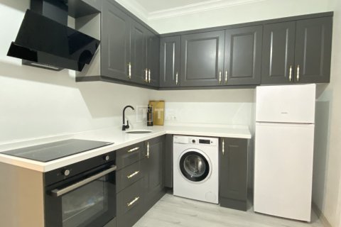 Villa for sale  in Istanbul, Turkey, 5 bedrooms, 250m2, No. 113566 – photo 10