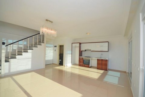 2+1 Leilighet  i Kestel, Antalya, Tyrkia Nr. 115453 - 3