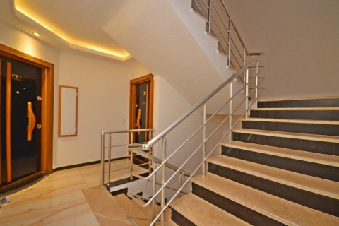 Продажа квартиры  в Аланье, Анталье, Турция 3+1, 150м2, №115458 – фото 26