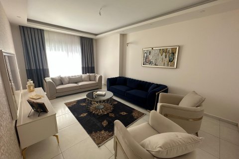 2+1 Leilighet  i Mahmutlar, Antalya, Tyrkia Nr. 131723 - 28