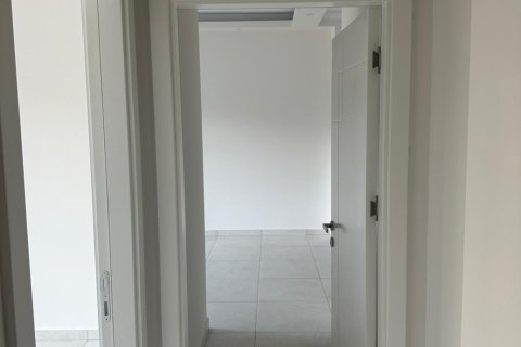 2+1 Lägenhet  i Mahmutlar, Antalya, Turkiet Nr. 131724 - 25