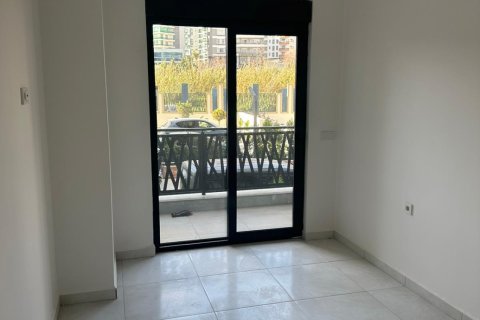 2+1 Lägenhet  i Mahmutlar, Antalya, Turkiet Nr. 131724 - 27