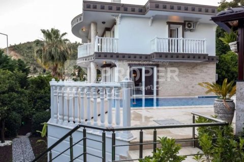 Villa for sale  in Kemer, Antalya, Turkey, 300m2, No. 118866 – photo 15