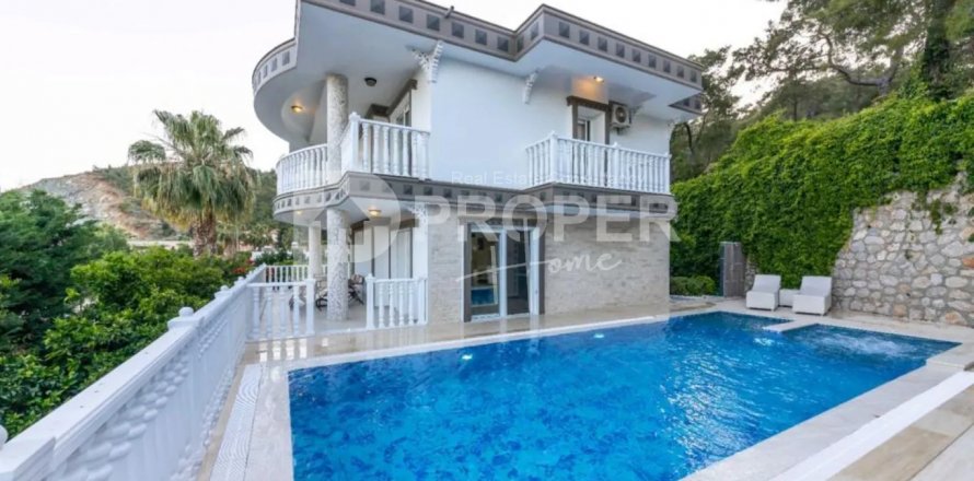 Villa  in Kemer, Antalya, Turkey No. 118866