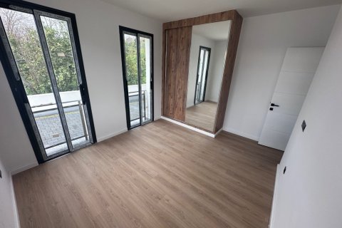 Leilighet  i  Nr. 122914 - 13