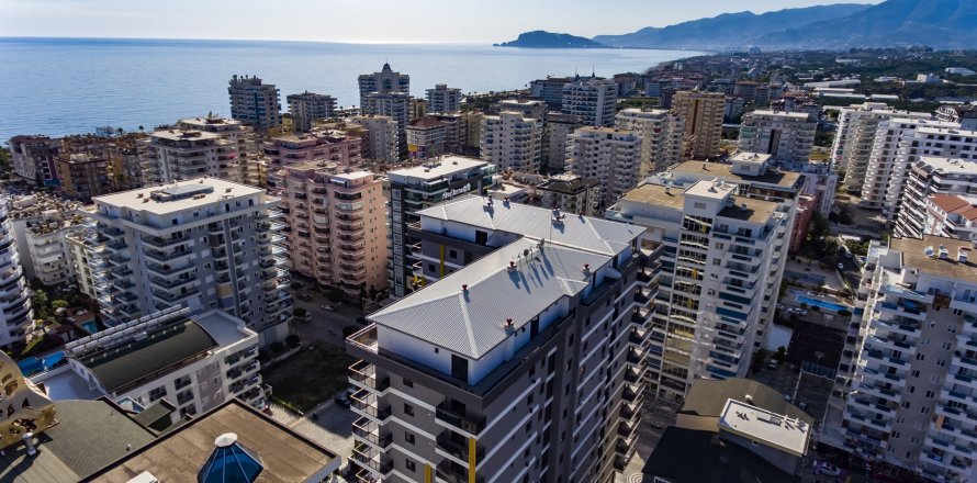 2+1 Apartment in Mahmutlar, Antalya, Turkey No. 211228