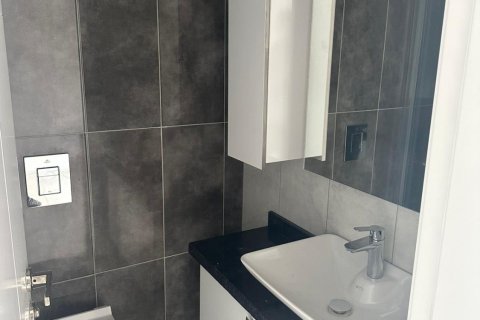 2+1 Lejlighed  i Mahmutlar, Antalya, Tyrkiet Nr. 131725 - 27