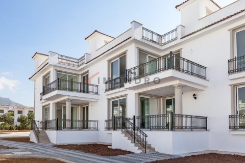 2+1 Leilighet  i Esentepe, Girne,  Nr. 152492 - 16