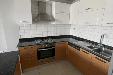 Продажа квартиры в Мерсине, Турция 2+1, 120м2, №137040 – фото 3