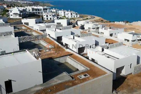 Villa for sale in Tatlisu, Famagusta, Northern Cyprus, 3 bedrooms, 285m2, No. 152627 – photo 17