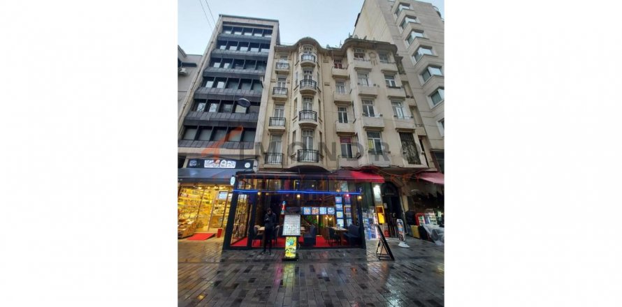 12+8 Apartment in Beyoglu, Istanbul, Turkey No. 184892