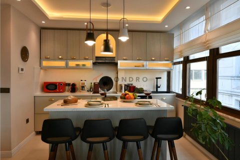 Daire 2+1 Beyoğlu, İstanbul, Türkiye №206962 - 2