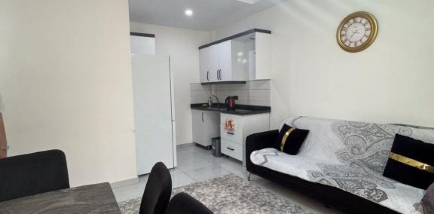 Apartment in Mahmutlar, Antalya, Turkey No. 184528