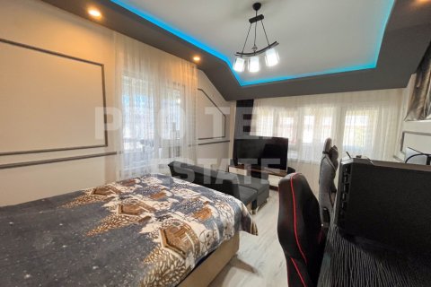 Penthouse for sale in Lara, Antalya, Turkey, 160m2, No. 192210 – photo 9