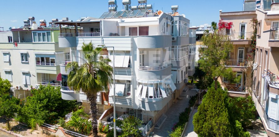Penthouse in Lara, Antalya, Turkey No. 192210