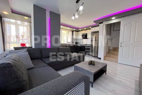 Penthouse for sale in Lara, Antalya, Turkey, 160m2, No. 192210 – photo 2