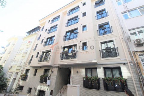 آپارتمان در Beyoglu،  Istanbul ، ترکیه 4 خوابه ، 129 متر مربع.  شماره 152377 - 2