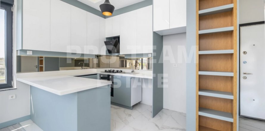 Apartment in Altintash, Antalya, Turkey No. 194366