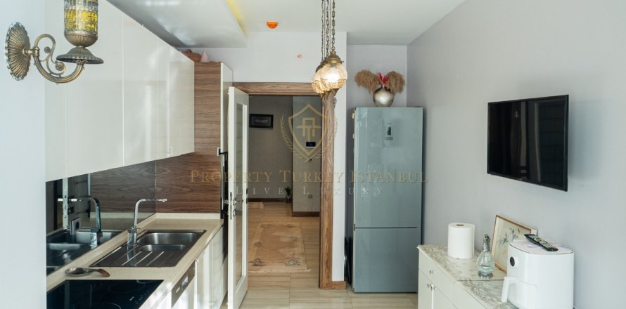 Daire 3+1 Bayrampaşa, İstanbul, Türkiye №147906