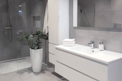 آپارتمان در Kâğıthane، Istanbul ، ترکیه 2 خوابه ، 90 متر مربع. شماره 147864 - 11