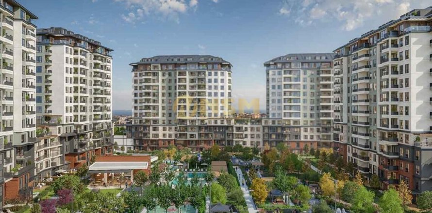 2+1 Apartment  in Istanbul, Turkey No. 112501