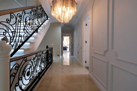 Продажа виллы в Бююкчекмедже, Стамбуле, Турция 6+1, 470м2, №148032 – фото 15