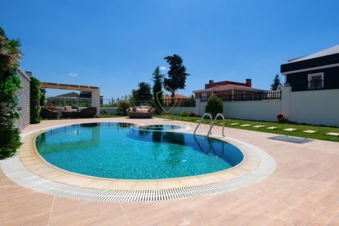 Продажа виллы в Бююкчекмедже, Стамбуле, Турция 6+1, 470м2, №148032 – фото 20